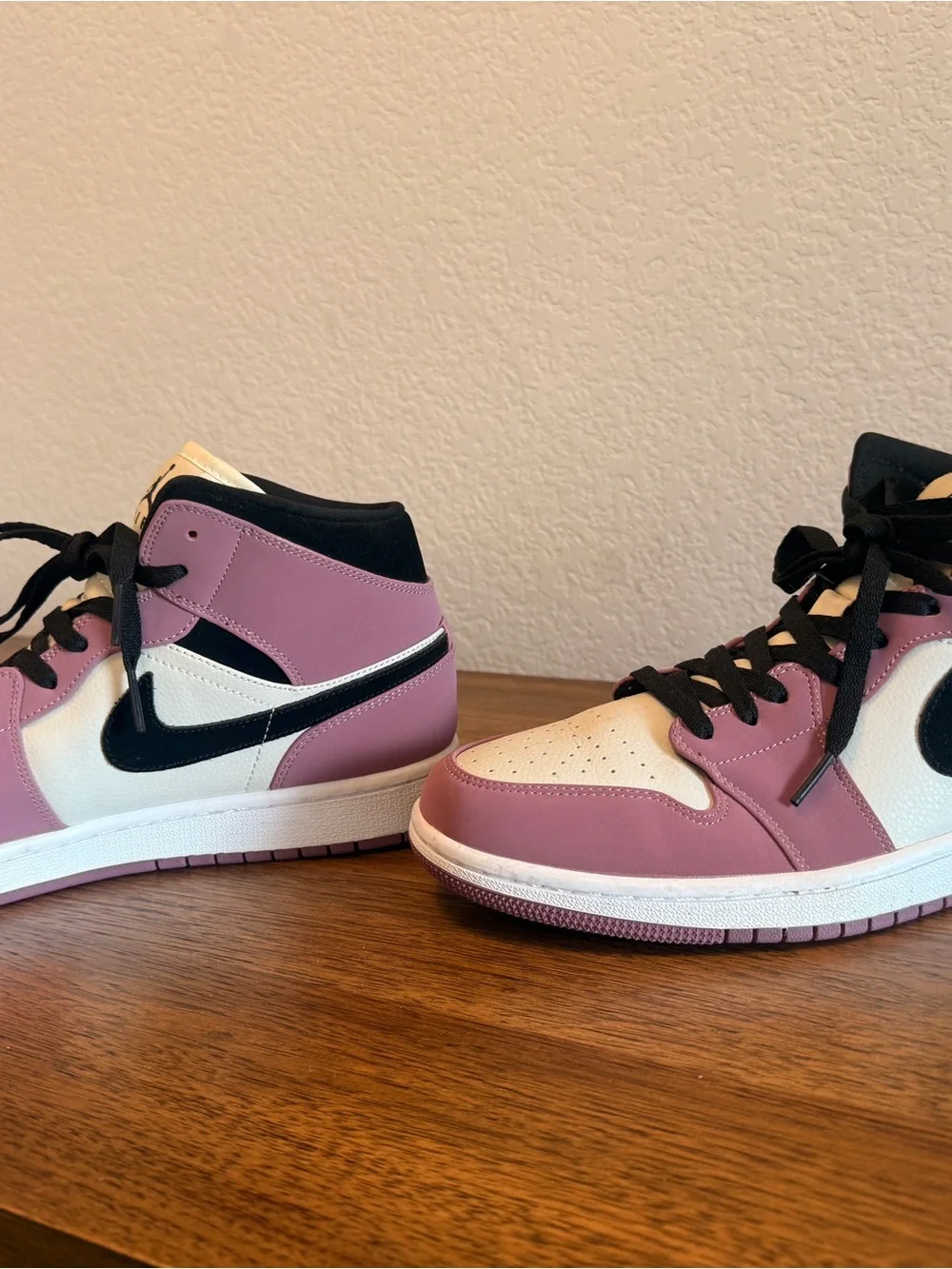 Jordan Men’s/Women’s High-Top Sneakers in Pink Black Cream